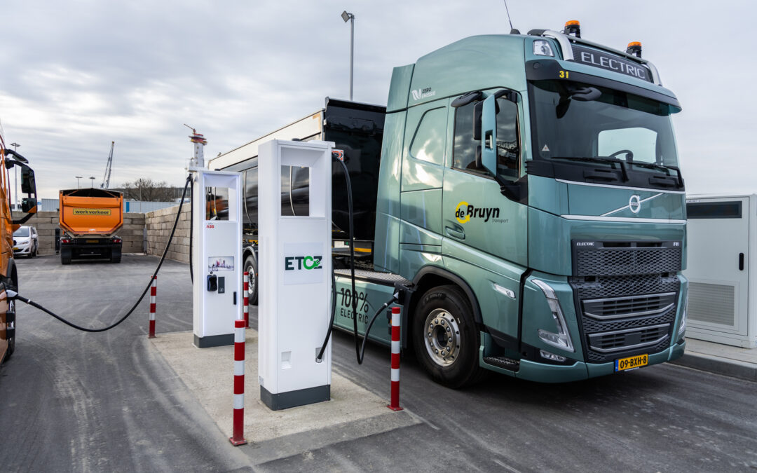 Eco Truck Charge Zone: Feestelijke opening eerste locatie: ETCZ Schiedam