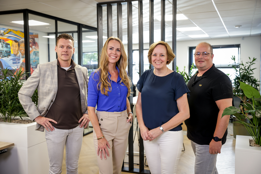 Team finance & HR De Bruyn Transport Joeri de Bruyn, Tirza de Bruyn, Ingeborg & Kees Jan.