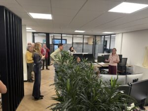 Kunstwerk ‘De Vier Elementen’ officieel aangeboden